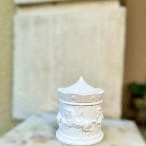 AtlıKarınca – Koleksiyon Mum AtlıKarınca – el yapımı taş tozu mum, nostaljik tasarım, doğal soya wax